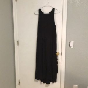 Black sleeveless cotton dress